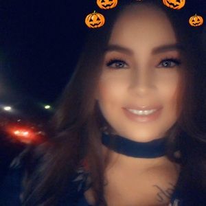 Meet your Posher, Destiny